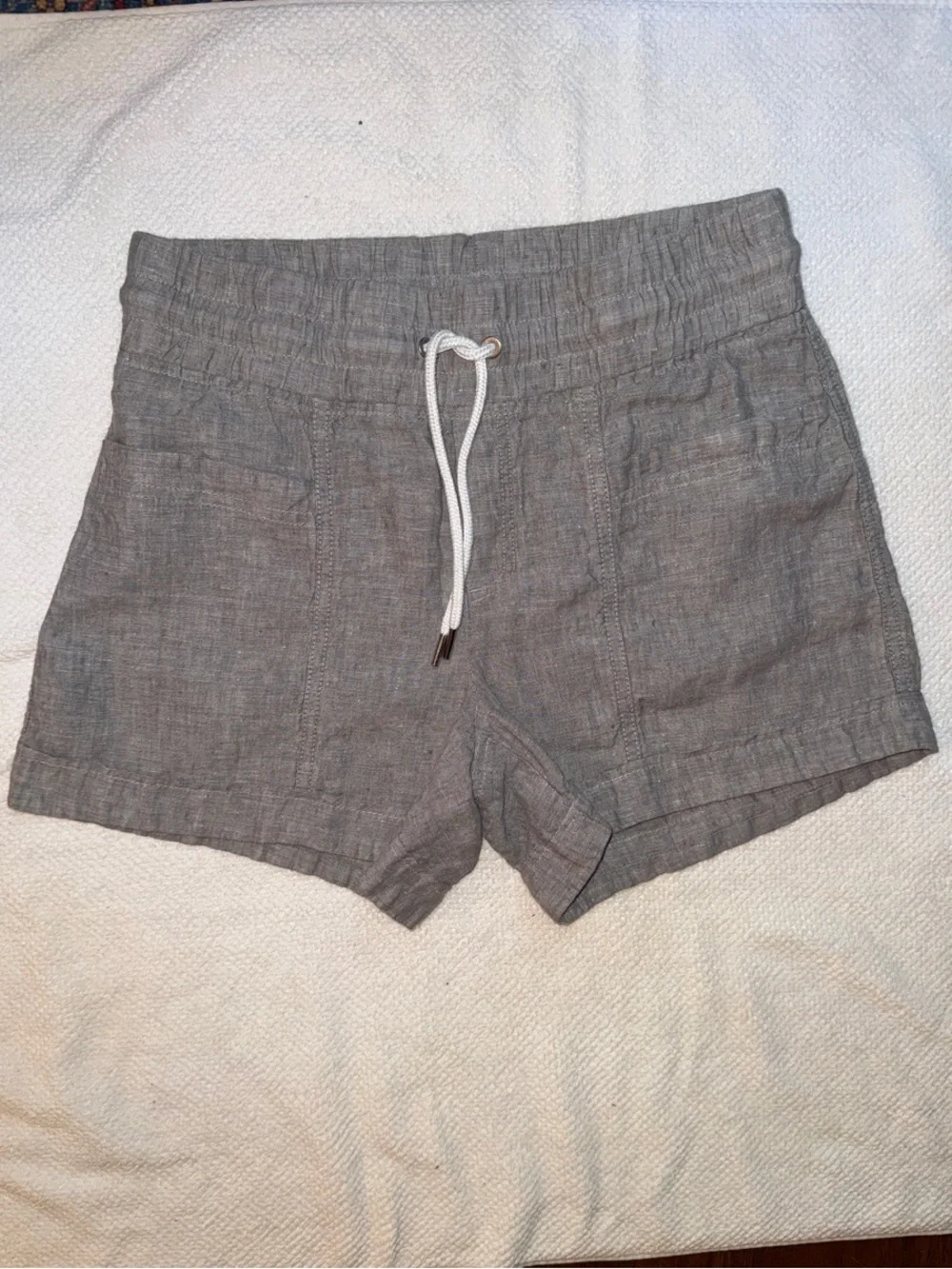 ATHLETA Cabo Linen Grey Heather Shorts 4” | Size 2